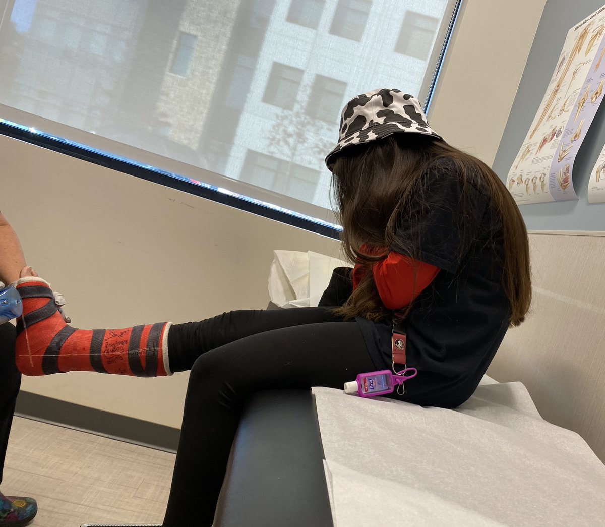Brittany_Huey_'s tweet photo. Good news: the cast came off and ankle is healing really well!😁
Sad news: she’s in a boot for 2 more weeks and got a no go on playing in the tournament this weekend. Understandable, but she’s super bummed about it. 😢
#soccergirl #goalkeeperproblems @ncfc_youth @TheRealTonyHuey https://t.co/q5hcDWxDKa