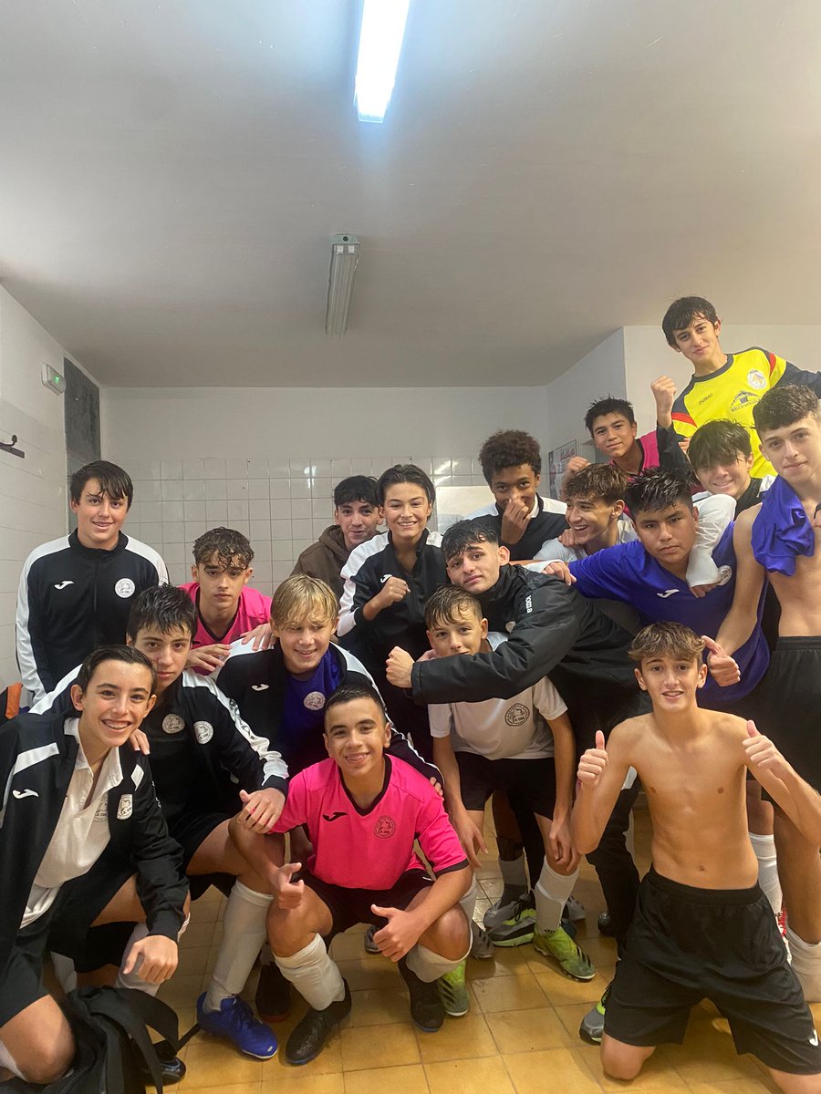 <a href="/CDCIDE/">CD CIDE</a> ;#SOMCIDE;<a href="/CDSanRoque1/">C.D. San Roque</a> 
Partido dominado en todo momento por el equipo estudiantil que si no fuera por dos errores individuales hubiera tenido la porterÍa imbatida