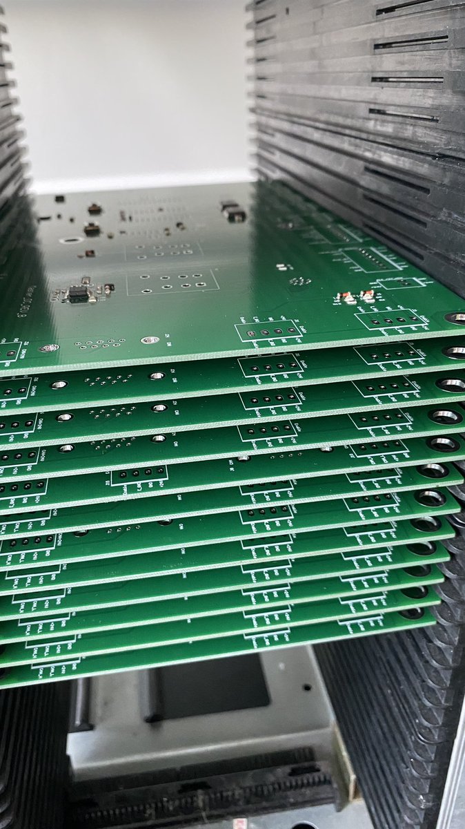 Zoltan Erdei tweet media