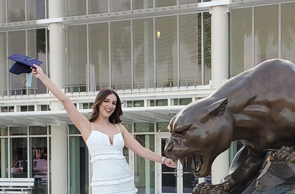 Martha T Jaureguizar 💜 tweet media