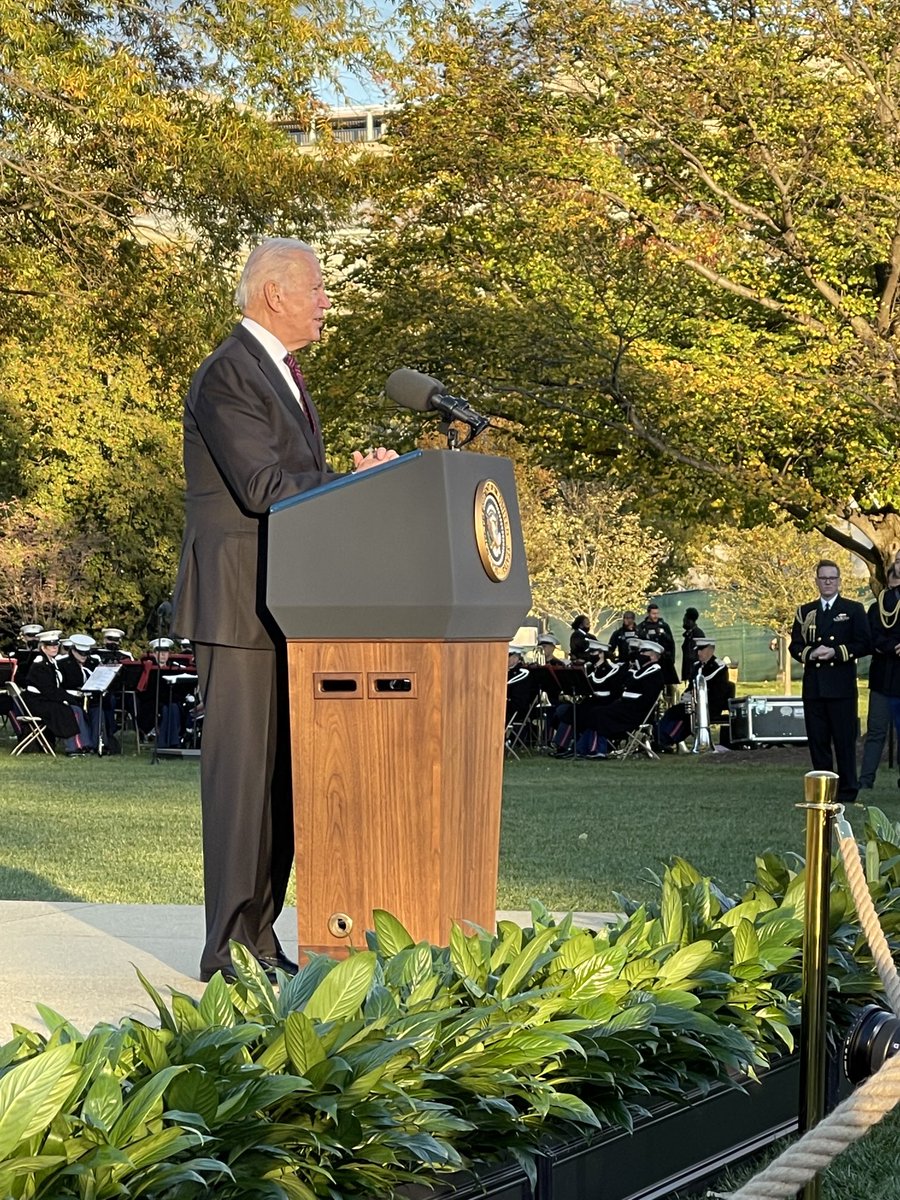 sbloomfield15's tweet image. Best part of the day was being invited to the stage as this once in a generation #infrastructure bill was signed into law and sharing directly with ⁦@POTUS⁩ that ⁦@NTCAconnect⁩ members are ready to be part of the digital divide solution like they have been for years!