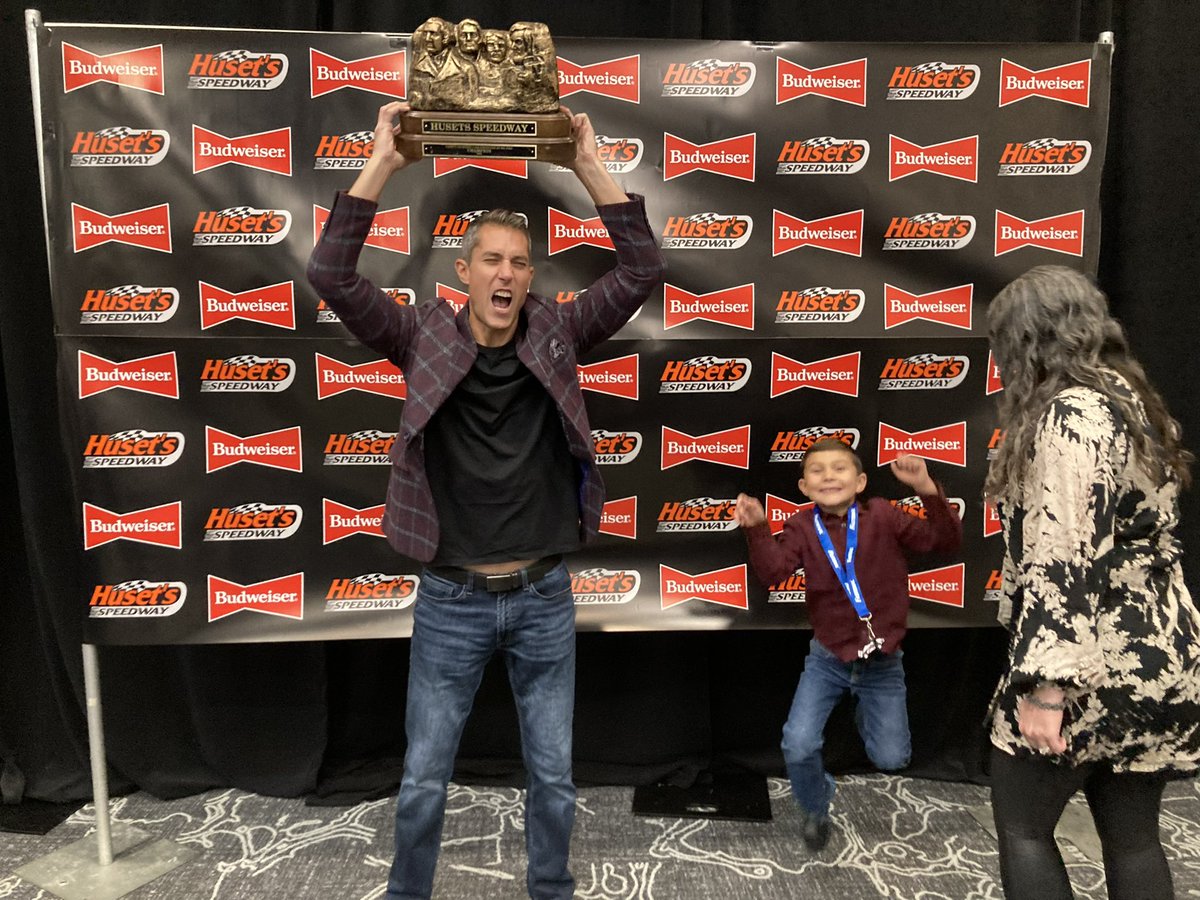 Justin Henderson tweet media