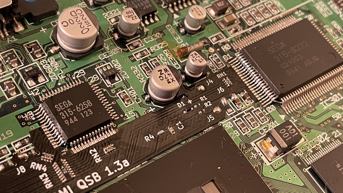 bahamutfan's tweet photo. All done with a #DCHDMI installation! (canβt really call it a DCDigital π
)
Updated to the latest firmware and all is working great!
The flex is definitely a bit harder to install than the original, but honestly theyβve been super reliable in my hands. https://t.co/colxYgZT9B