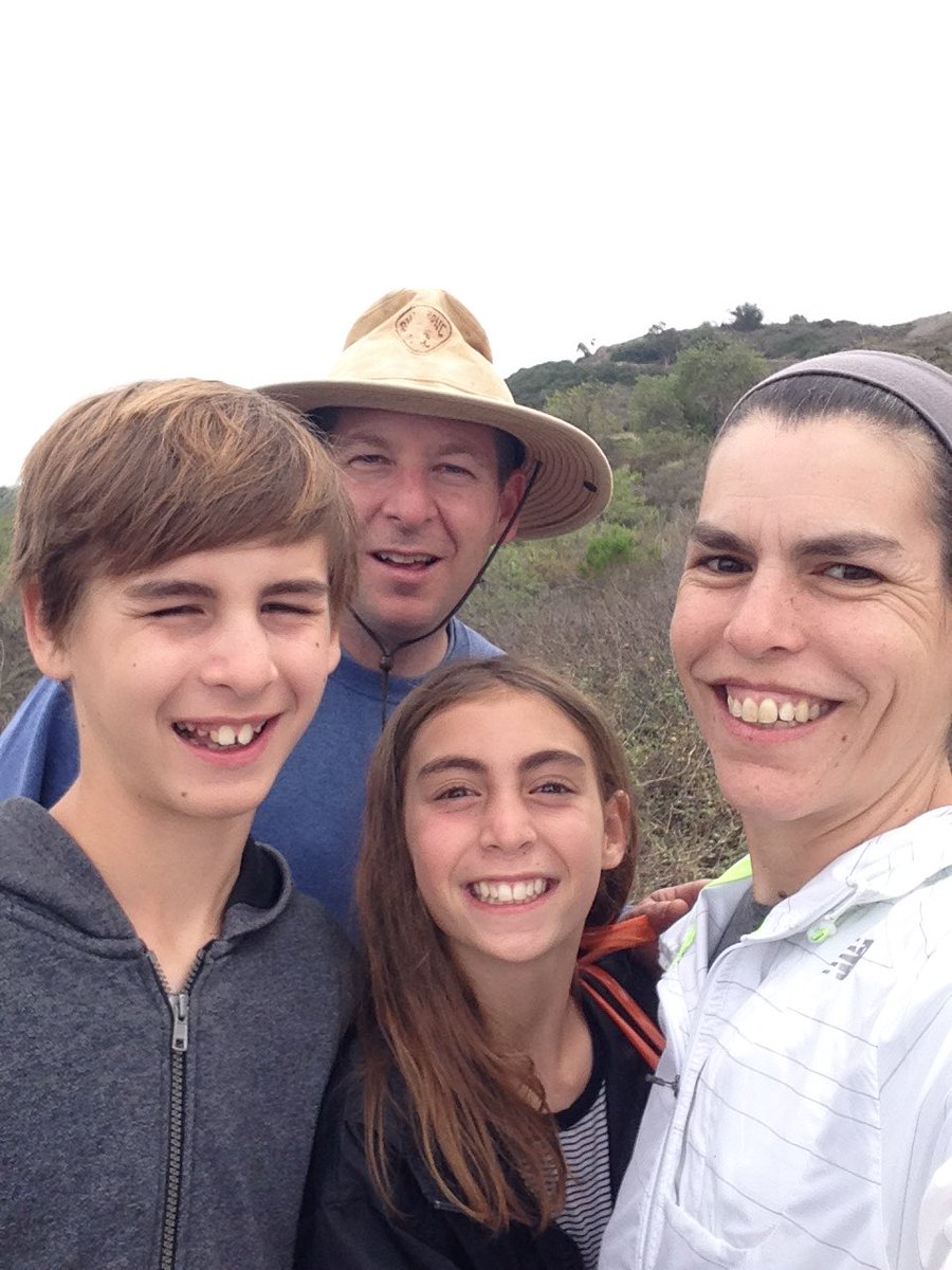 mrscole131's tweet image. @WildnoteApp #gofastgetitright Hiking is a family affair! I love that it gets us away from screens, exploring and having fun!