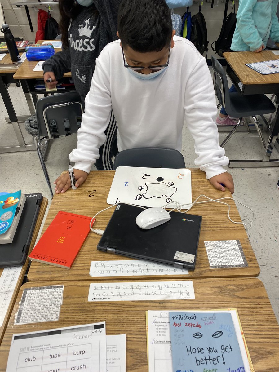 No internet but still have to fit in the number sense routine…make your own splat!! @LCPS_Math