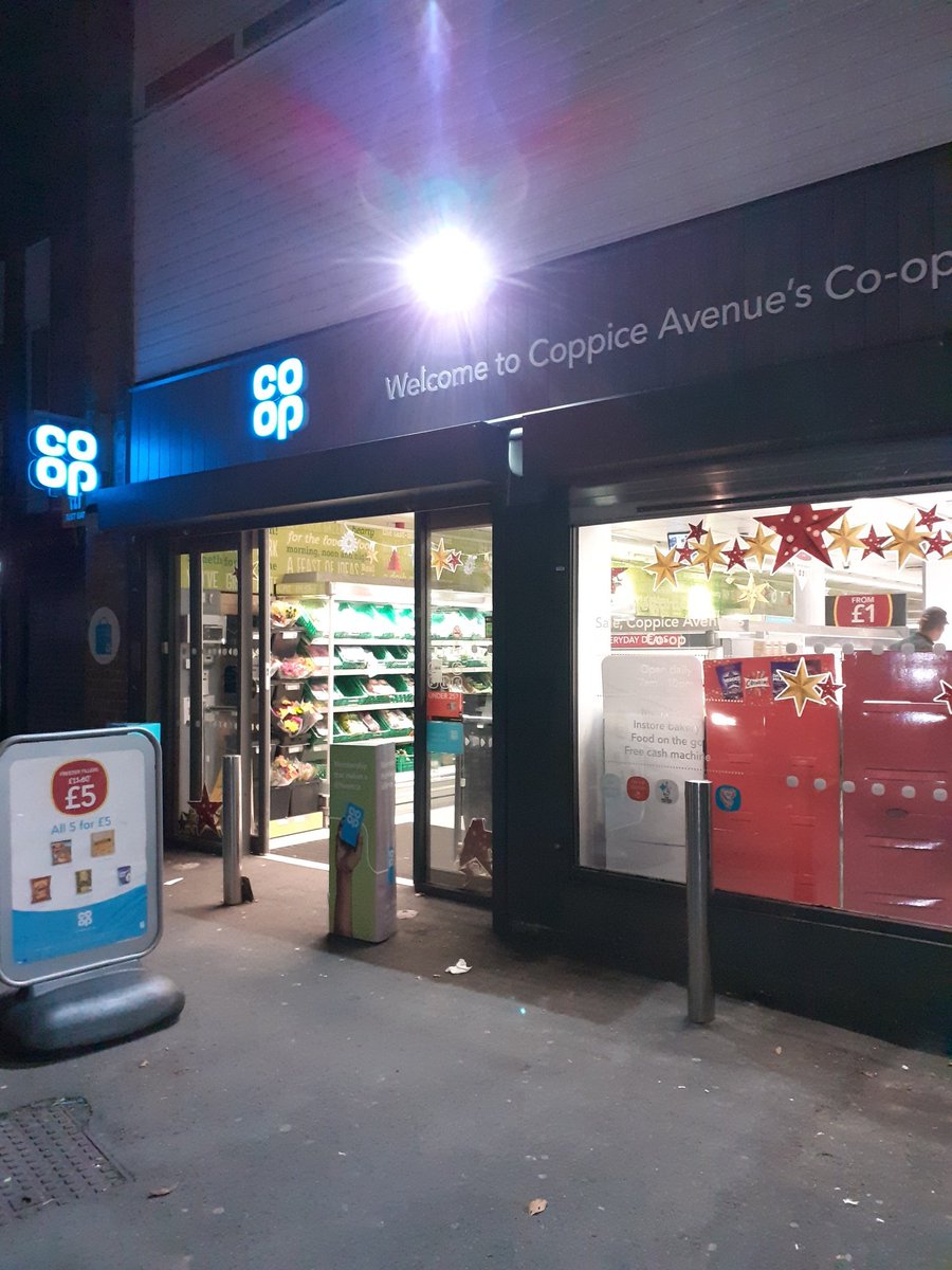 Great to visit stores in Manchester tonight with the support from Alan Murphy looking at external lighting, security and talking to colleagues about keeping themselves safe as we head into the early dark nights #showyoucare <a href="/alan7murphy/">Alan Murphy</a>  <a href="/PaulGriffin18/">Paul Griffin</a> <a href="/ianhindle007/">Ian Hindle</a> <a href="/plantyroo/">Carl Plant</a>