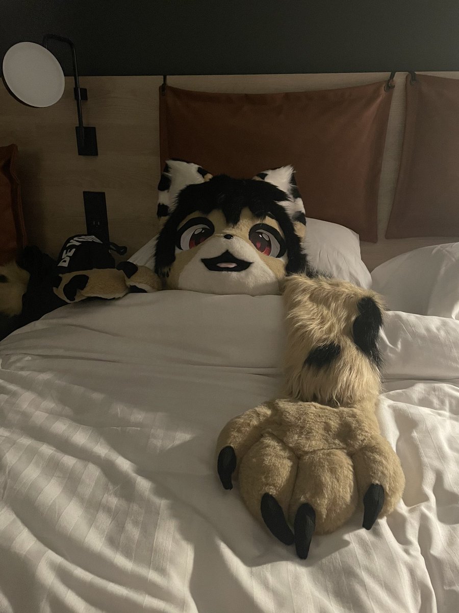 beefurman's tweet photo. Missing the #MCMBirmingham hotel already :( https://t.co/NZiPtHfbC1