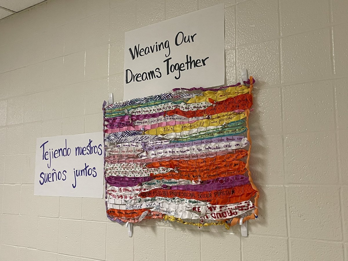 temabell's tweet photo. Our first parent night @AnnapHS_AACPS had parents share the dreams they have for their children on ribbon.  Together with parents, students and school staff we are weaving our dreams together! Join us tmw for more community-building at the AACO library. @HtorresRamirez https://t.co/ZZUCFlrEgh