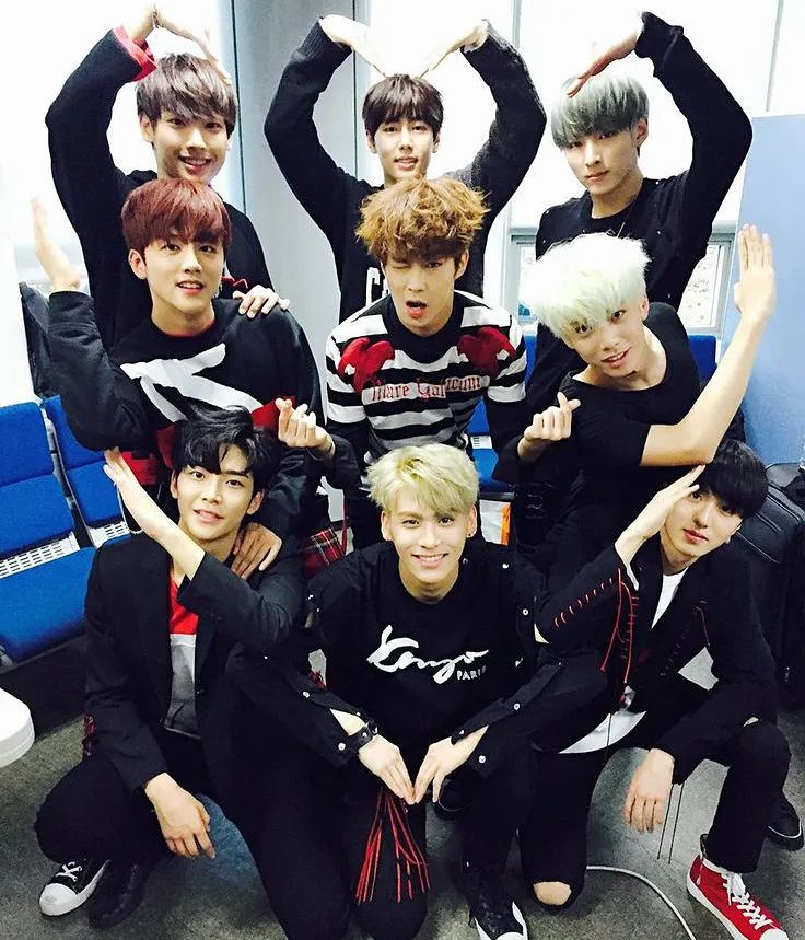 fakestar511's tweet photo. #MAMAVOTE  #sf9 https://t.co/LmoA8PbTYV