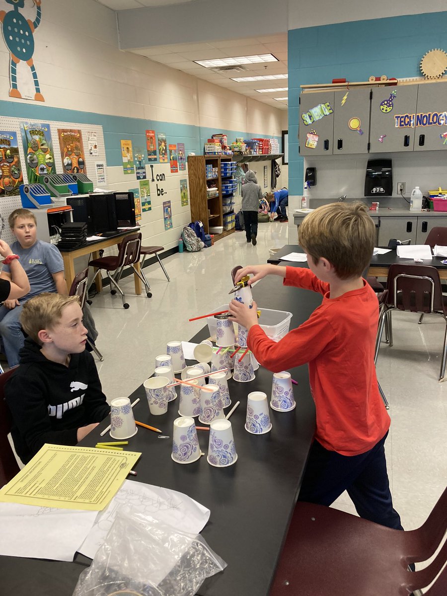 Mrs. Smerker tweet media