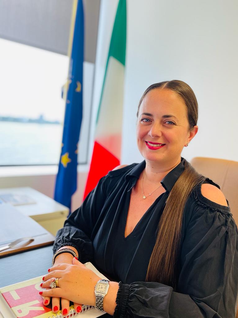 miami_sic's tweet photo. #PMIDAY2021 in U.S.
Allegra Baistrocchi, Consul of @ItalyinDetroit, will participate in the opening of the proceedings in #Michigan and #Ohio
@PIConfindustria, @ItalyinUS, @OdliInc, @OrgoglioBrescia, @TexasSIC, #AbroadTo, #Mayac https://t.co/xpKxVYreMI