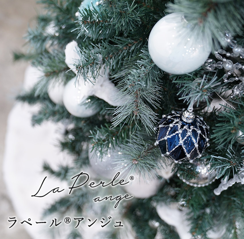 home41187722's tweet photo. よりラグジュアリーなラペール。
ラペールアンジュの販売開始のお知らせ！
ヨーロッパのクリスマスブランドのオーナメントを
ちりばめたクリスマスツリーです。

https://t.co/rwBoXwARZk

#クリスマス #クリスマスツリー 
#ラペール #ラペールアンジュ
#ingeschristmasdecor #KAEMINGK https://t.co/srIybanq1B