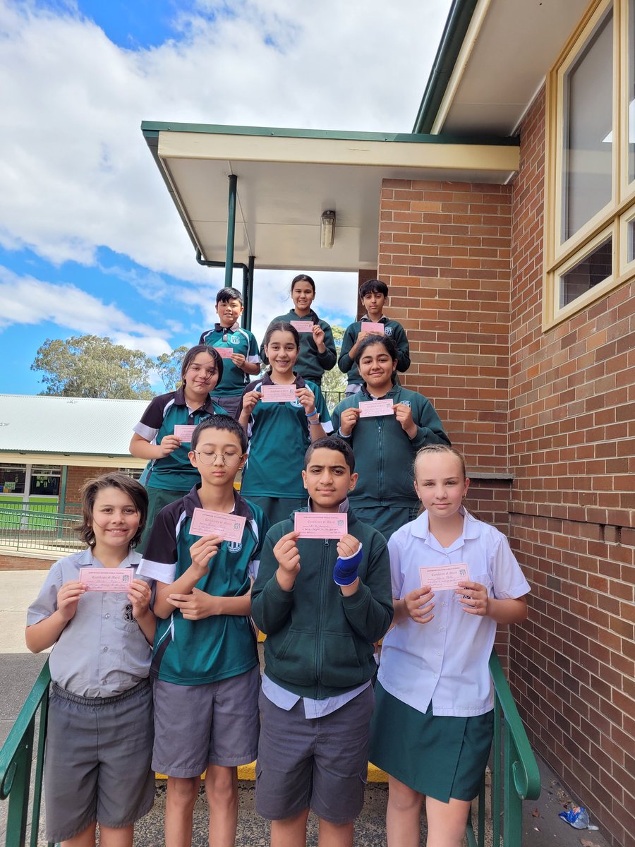 mazuohk's tweet photo. So many award recipients at this week's 3-6 assembly! You've worked hard at school and at home completing online learning. Keep up the hard work! @Sherwood_Grange https://t.co/GCQdLehs1H