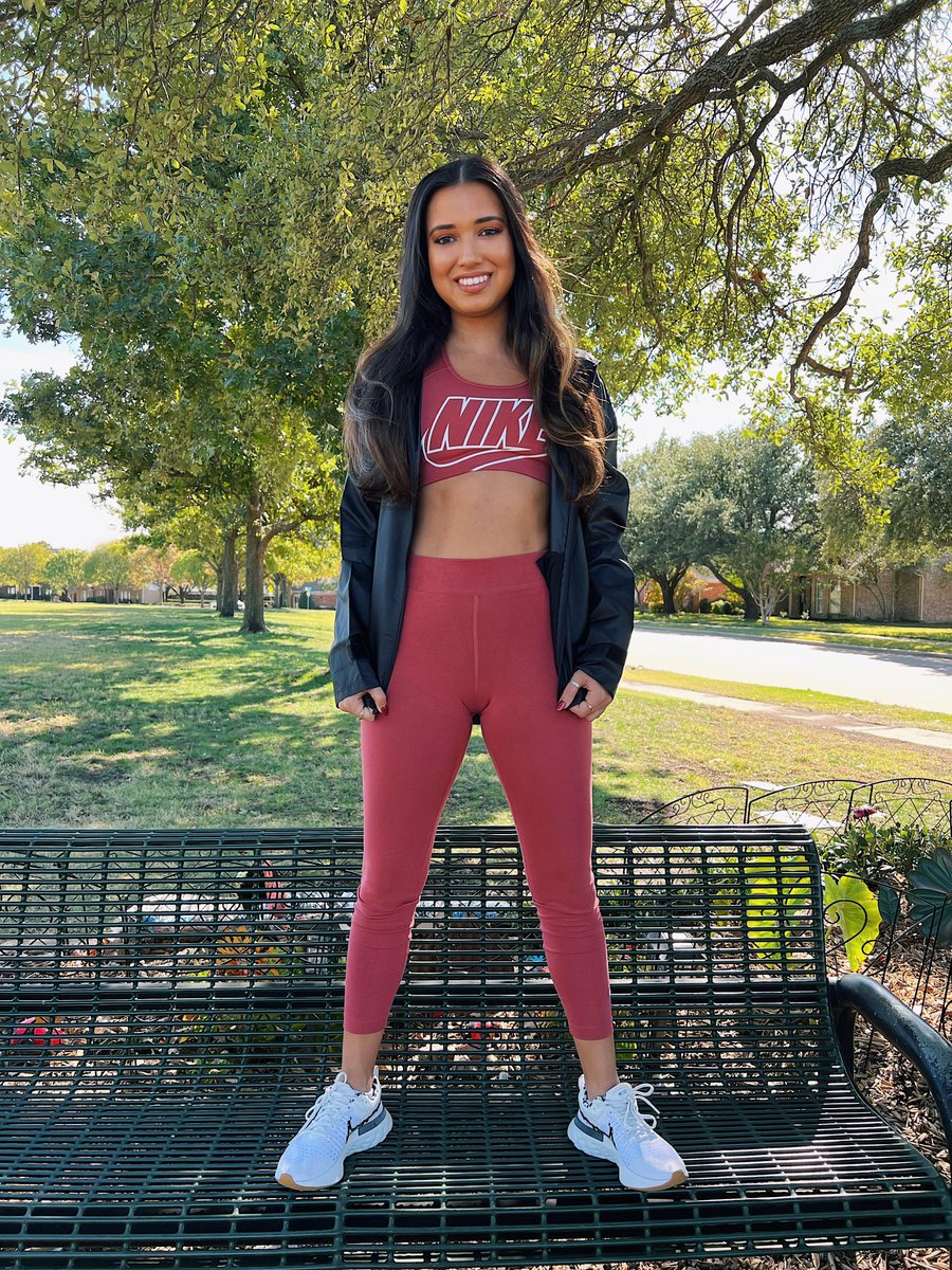 stitchfix's tweet photo. Inspired by #StitchFixStylist Alexa and heading to our Nike shop for new pieces that make us want to get outside and play

P.S. Find your Nike shop in your account at Freestyle → Shop featured brands → Nike https://t.co/GX2awzGhgc