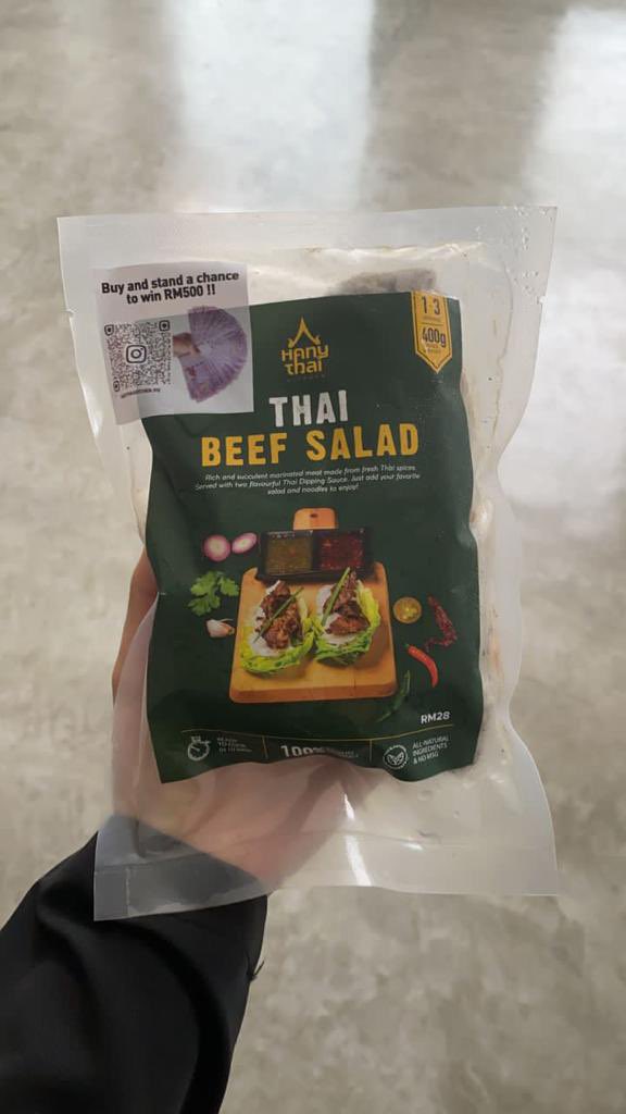 MuhamadAzfar92's tweet photo. What if.... saya buat special giveaway untuk 30 orang di Twitter, dapat free satu Daging Harimau Menangis. Agak agak ramai tak yang nak? 

Kalau nak, RT dulu tweet ni. Let's see first 🤔 https://t.co/52pdZa5ivs