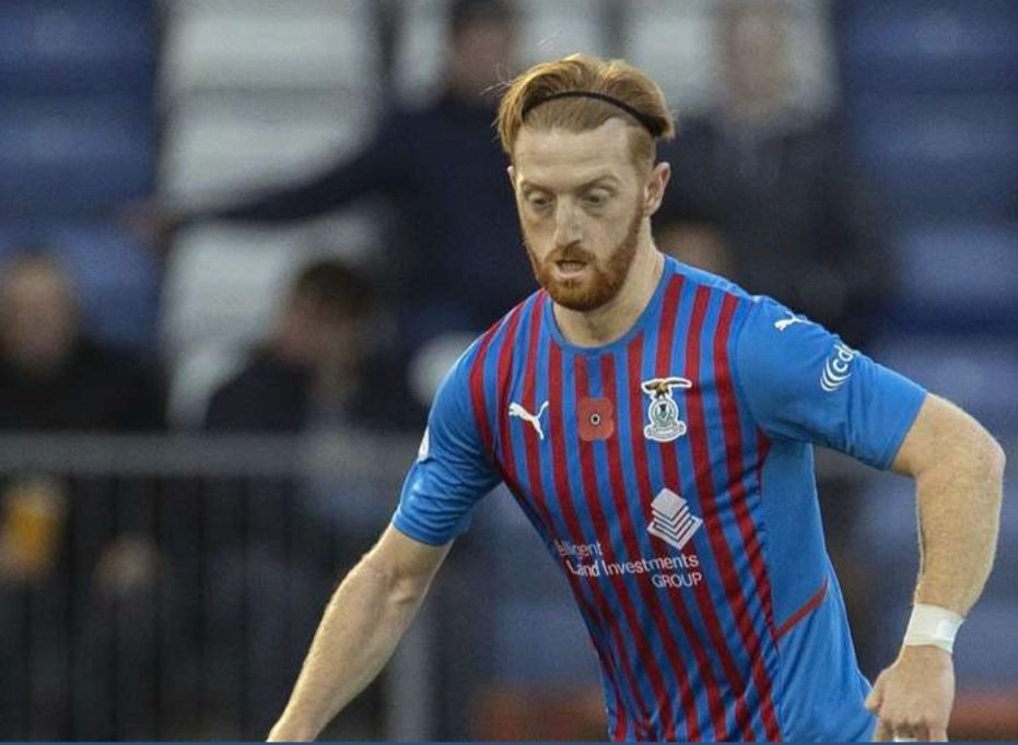mccreerysports's tweet photo. Great to see this man back on the pitch at the weekend. Can't and won't keep a good man down.
@DaveyCarson8
#MSMpathways https://t.co/KMaUvKiQJp