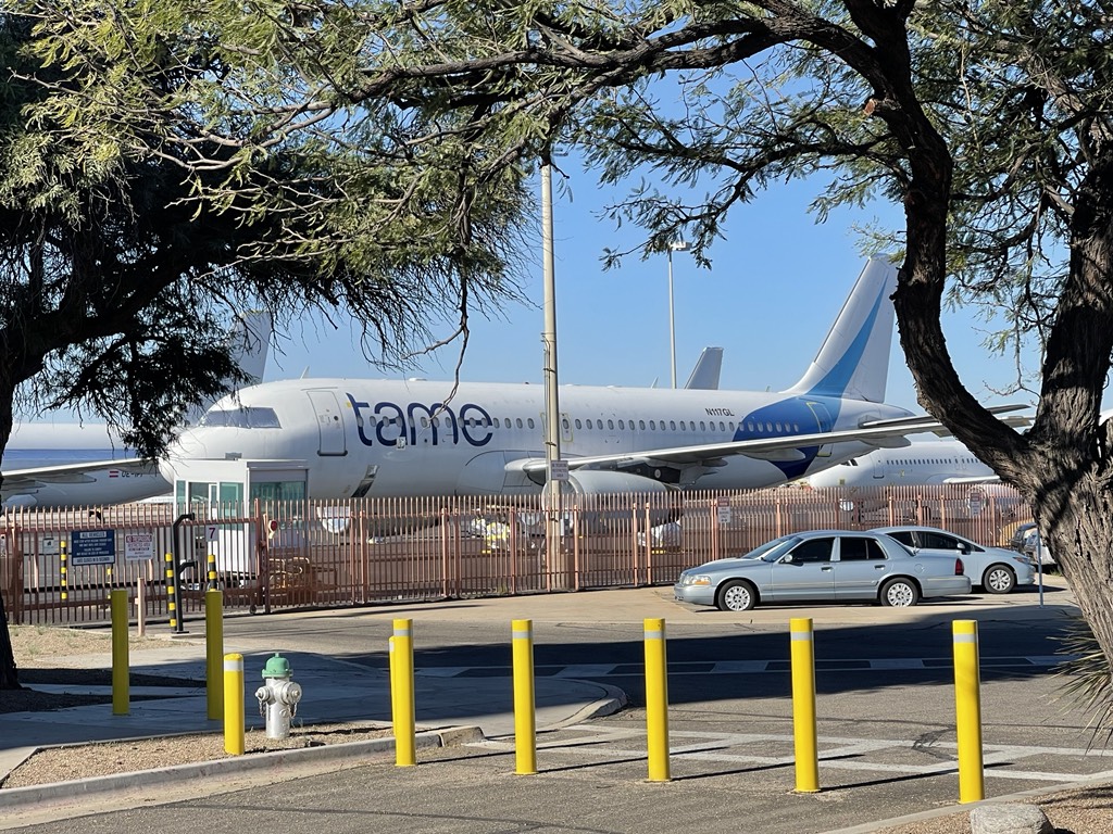 SpaceportGa's tweet photo. Odd things you see at airports: Here’s a Airbus A320 that belonged to Tame, the now-bankrupt Ecuadorian national airline. It’s parked in #Tucson. https://t.co/druro8LcfM