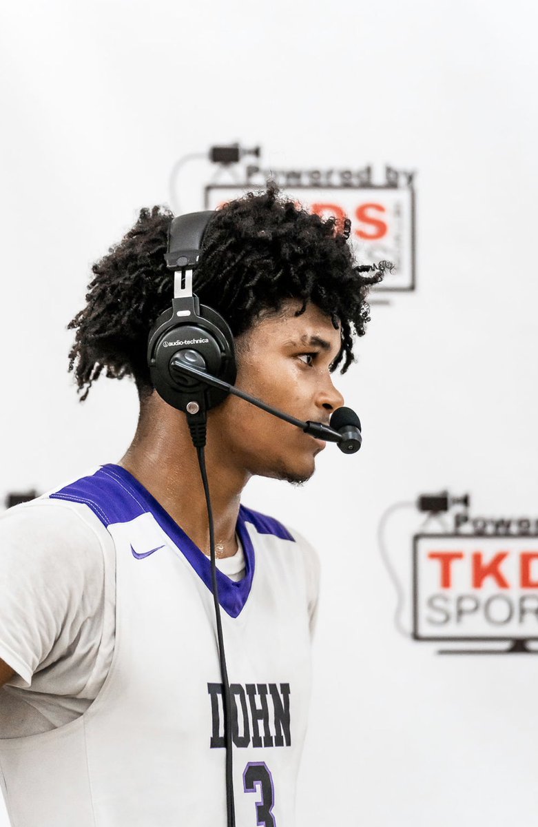 CoachBStray's tweet photo. 🏀😈 FIRST HOME GAME COMING SOON!!! 🎥🍿 @DohnPrepBball @PrepSouthConf @TKDSSports @GemsHoops @PrepHoops https://t.co/vmCU13HIiC