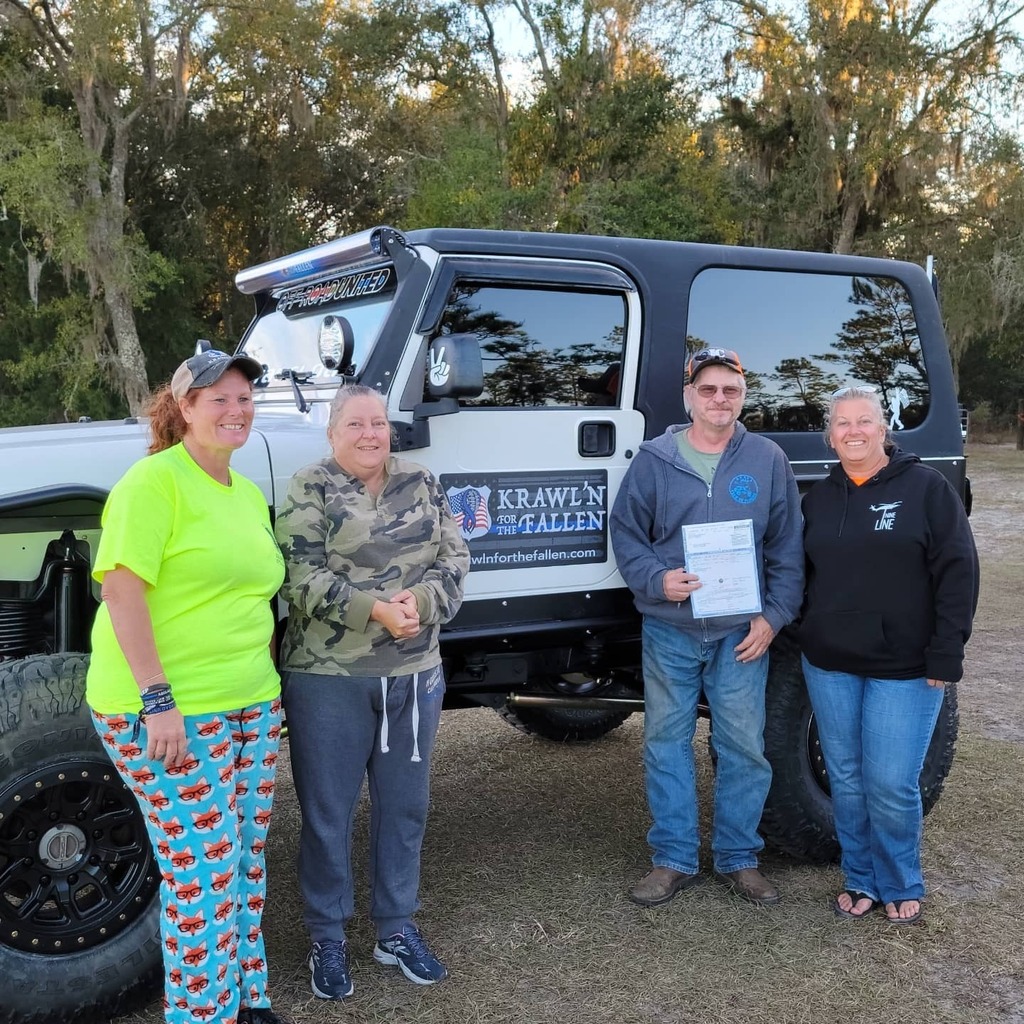 Krawln4TheFalln's tweet photo. Winners of the 2021 Jeep Raffle!  Congratulations!! https://t.co/AOHUBFHjmb https://t.co/RW5jVDKv1F
