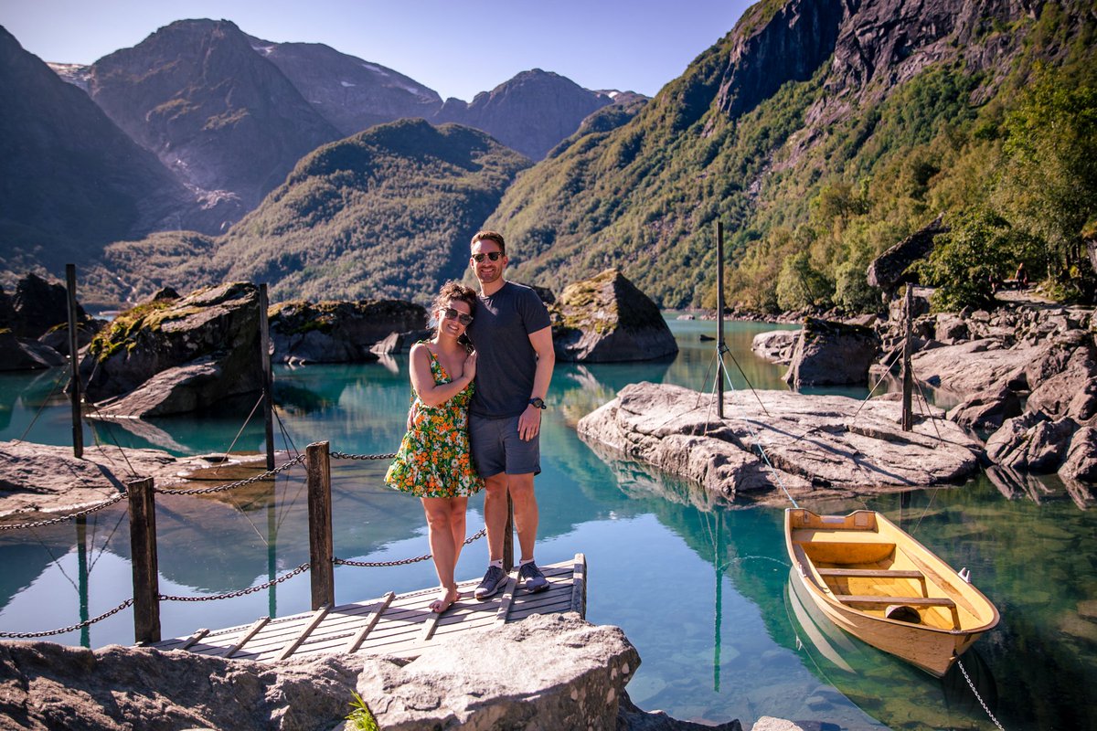 ~ LOVE IN COVID TIMES ~ I chat to @nataschamirosch of ExtraVirgin food and travel podcast about Norway, my long-distance relationship, and Listen here: bit.ly/3kDSN8Z #longdistancelove #relationshippodcast #extravirginfoodandtravelpodcast #podcast #travelpodcast