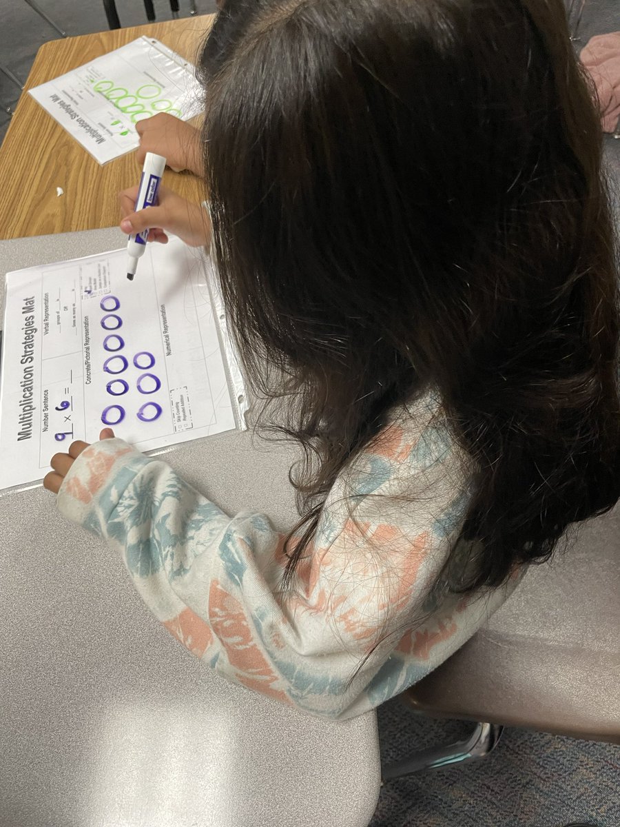 Ms. Oliver &amp; her mathematicians were busy singing multiplication facts and solving problems using a variety of strategies. Loved hearing “You choose the strategy.” @MsEmilyOliver <a href="/FBISDmath/">FBISD Math</a>
