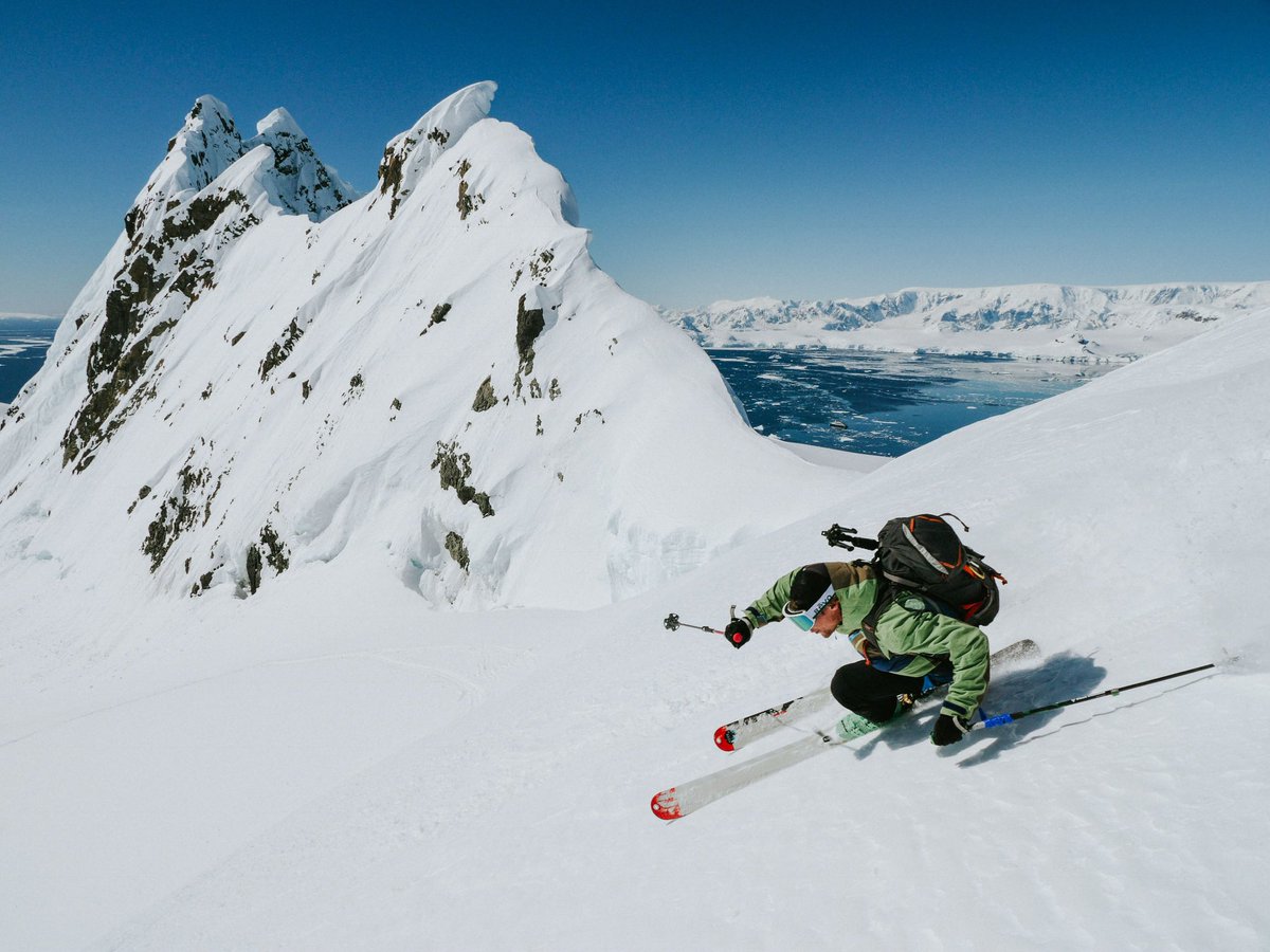 SteinRetzlaff's tweet photo. Intro-series of “what i love”: ski mountaineering⛷

these were some of my first turns in Antarctica 🇦🇶 in 2017 with Ice Axe Expeditions. I was born and raised in Lake Tahoe, CA, so this was a dream trip. Very fortunate to now work in Antarctica almost every year

📸 Erich Roepke https://t.co/Xwgeaz0Xkk