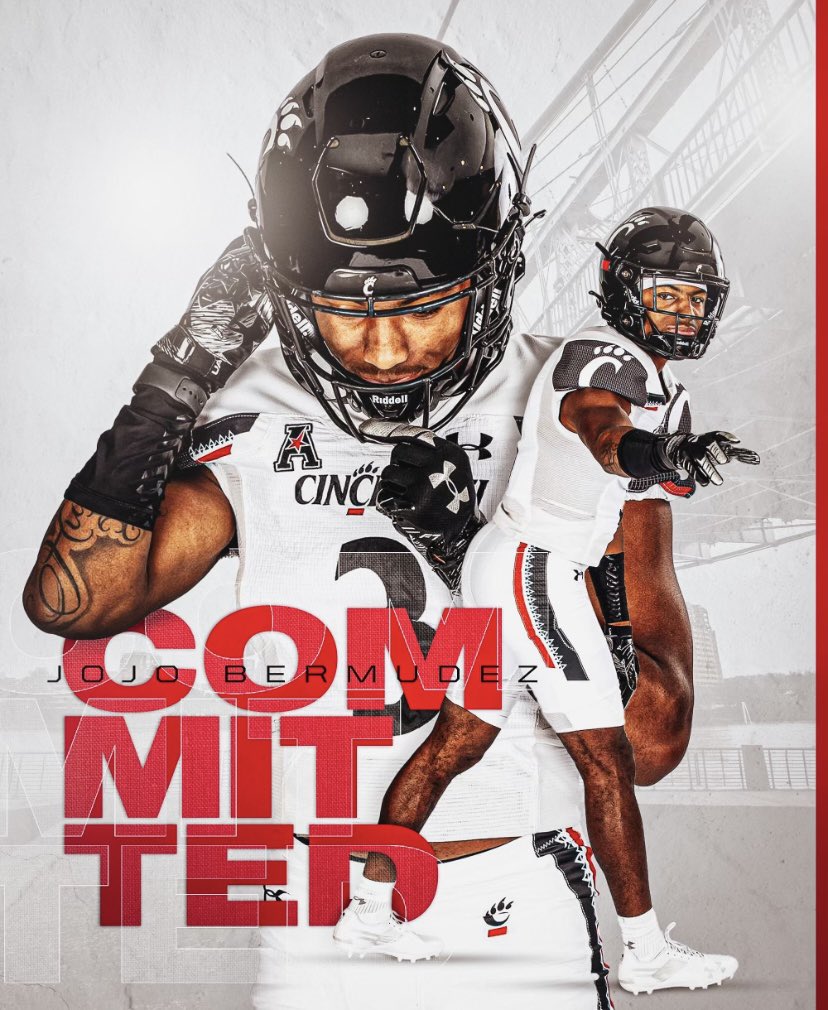 jojobermudez3's tweet photo. Bearcat nation wassup?❤️🖤 https://t.co/w84S6Gtrdx