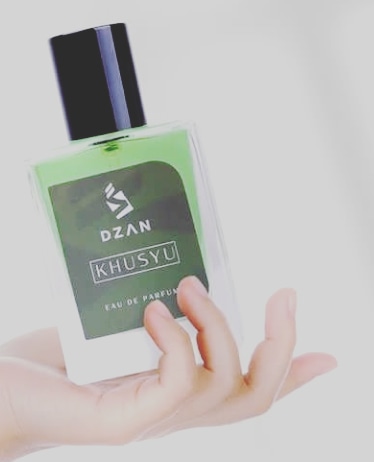 NahlStore's tweet photo. Ngelapak parfum lagi... biar banyak yang wangi.
.
.
#ngelapak
#bukalapak
#parfum
#jualanonline
#jualparfum https://t.co/wgtu3Lgsk8