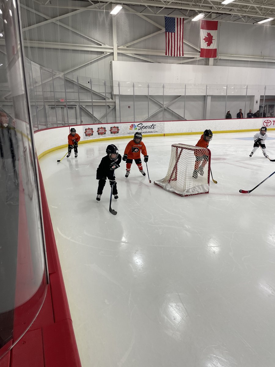 FlyersTCenter's tweet photo. The next generation of hockey players.
The Flyers Learn to Play Rookie Program is officially underway!
#flyers #rookieprogram https://t.co/Ue1EgHt1EW