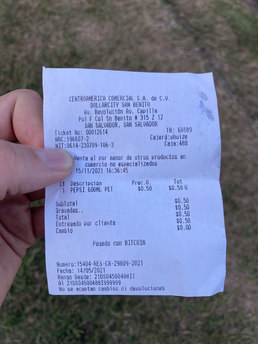 LightRider5's tweet photo. Even at this place you can pay with #Bitcoin in El Salvador 🇸🇻. https://t.co/Xuk8oilvZl