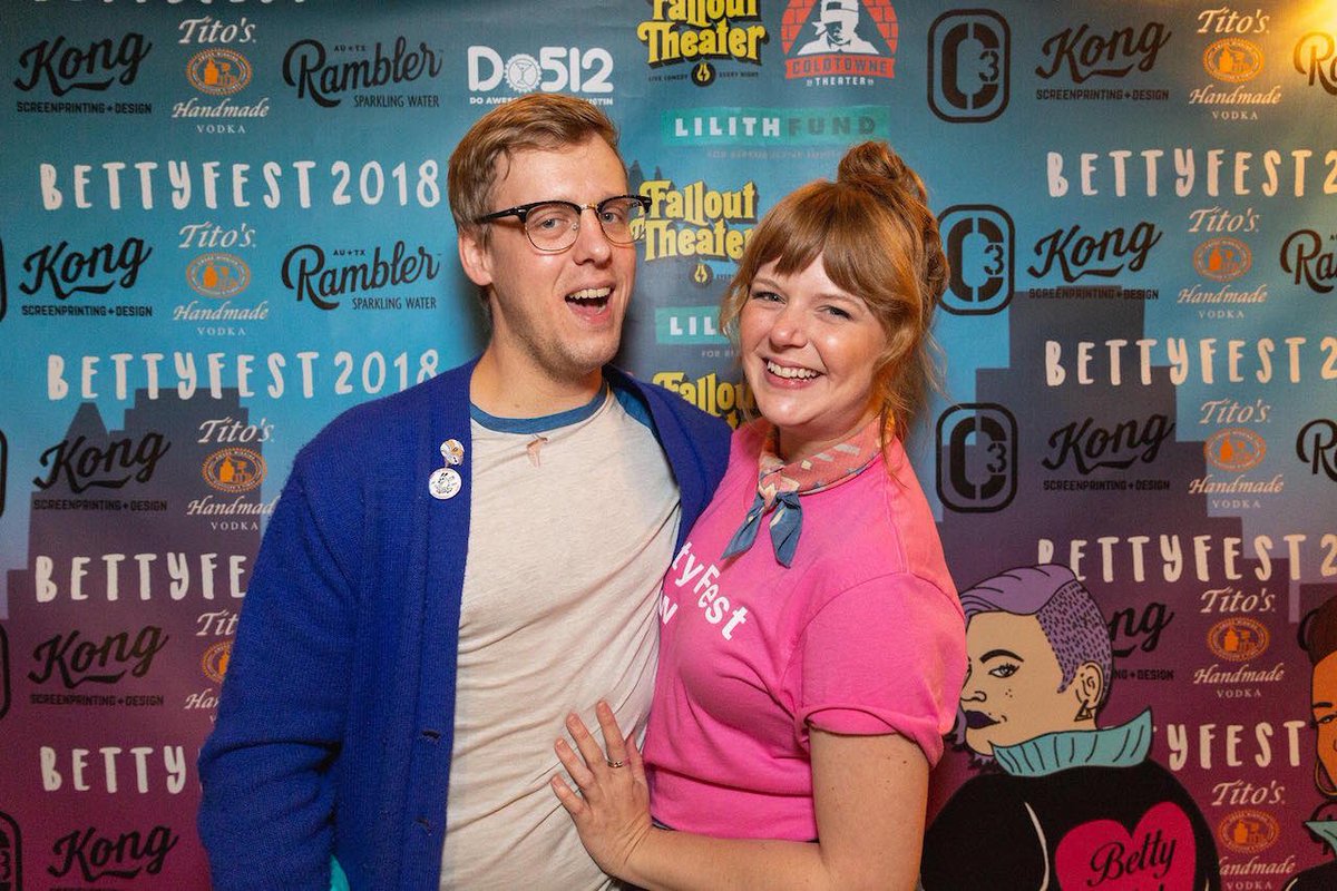 lightscameraatx's tweet photo. ICYMI: The @KOOPradio interview with WIND-UPS director Adam Protextor and head writer/producer Stephanie Thoreson: https://t.co/JHIpYiWIEM
The two-episode Austin-shot pilot screens 9:30 p.m. Monday @FalloutComedy.
#WindUps @protextorparty @stephthoreson @Toy_Joy @FilmATX https://t.co/sSI3EbEPLs