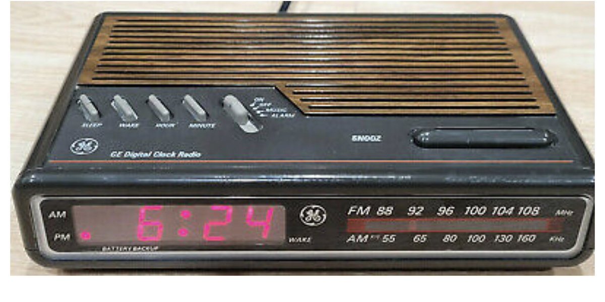JoeyMulinaro's tweet photo. All our parents had this alarm clock when we were kids https://t.co/0fHH2CQQCs