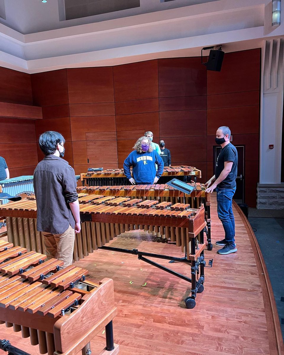 Congrats to UNCG Percussion (<a href="/uncgperc/">UNCG Percussion</a>) on their premiere of “CAOS_Abril 21” by @jhonciropercusion last week at #PASIC2021!

📸: @jhonciropercusion rehearses with UNCG Percussion on his new piece “CAOS_Abril 21”.