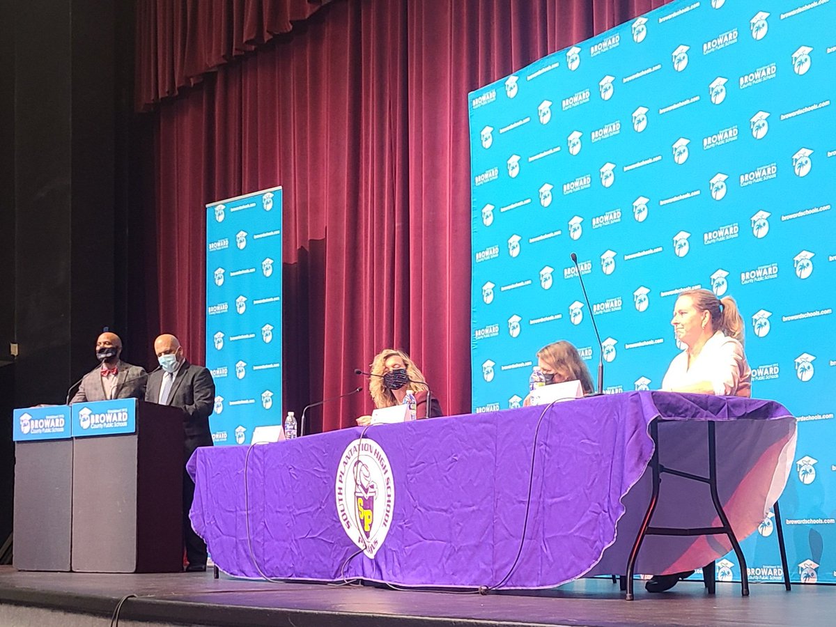 Mrs_Kessler2020's tweet photo. Such an honor to serve as the Haitian-Creole Interpreter for District's 6 #MeetandChat https://t.co/YtCdjzI07v