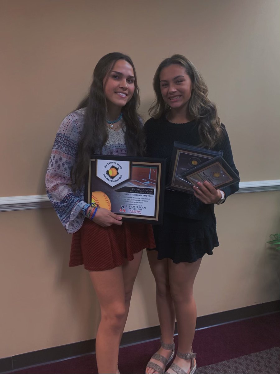 Congrats <a href="/OliviaLDuncan/">Olivia Duncan</a>  &amp; @maceycintron4  awesome job Ladies!!