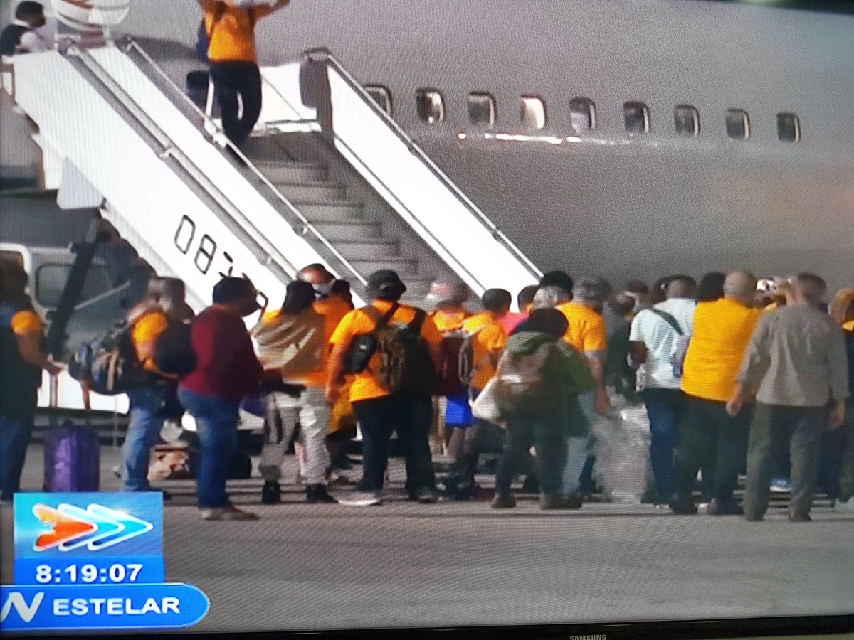 wrr2's tweet photo. 🚨🇨🇺🚨
Caravana Pastores por la Paz llega a #Cuba 
. 👇
https://t.co/PjAK8aG71b
.@siempreconcuba 
Información ampliada en @CanalCaribeCuba 
Noticiero Estelar. 
#CubaVive 
👇 https://t.co/0hXy3dcCzm