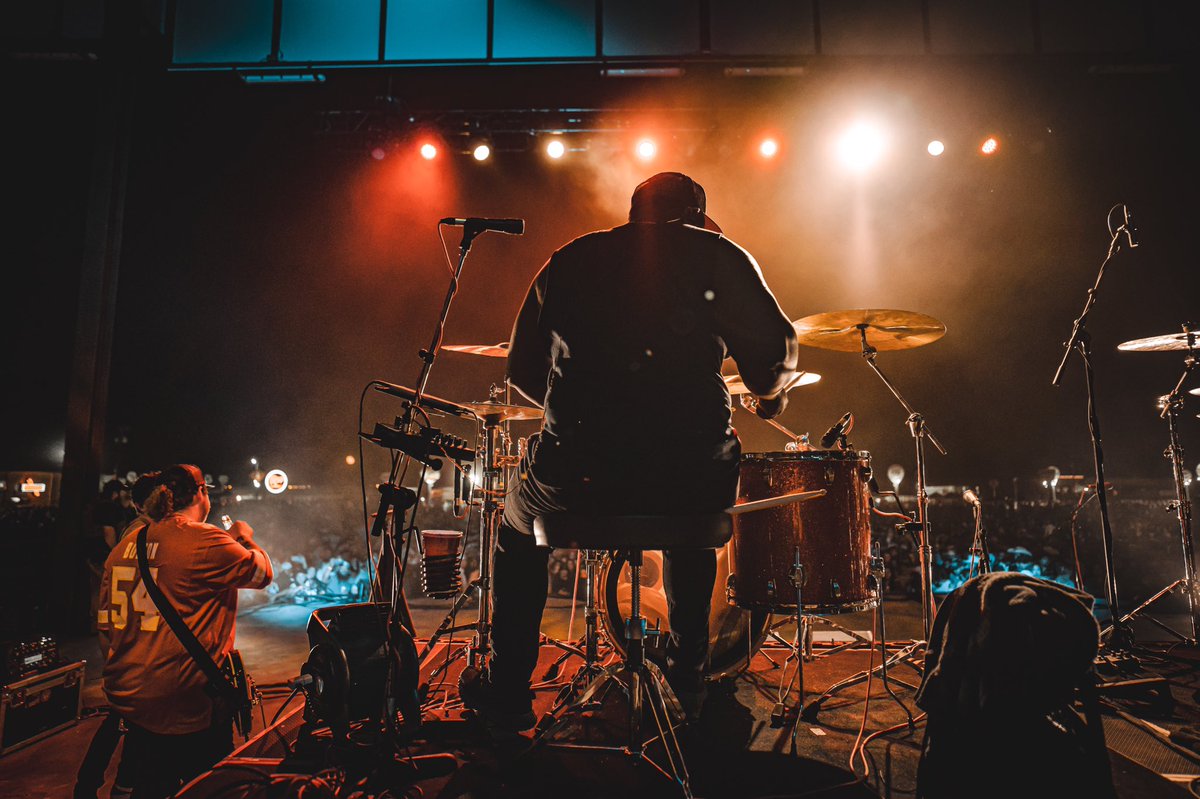 Darius Ross tweet media