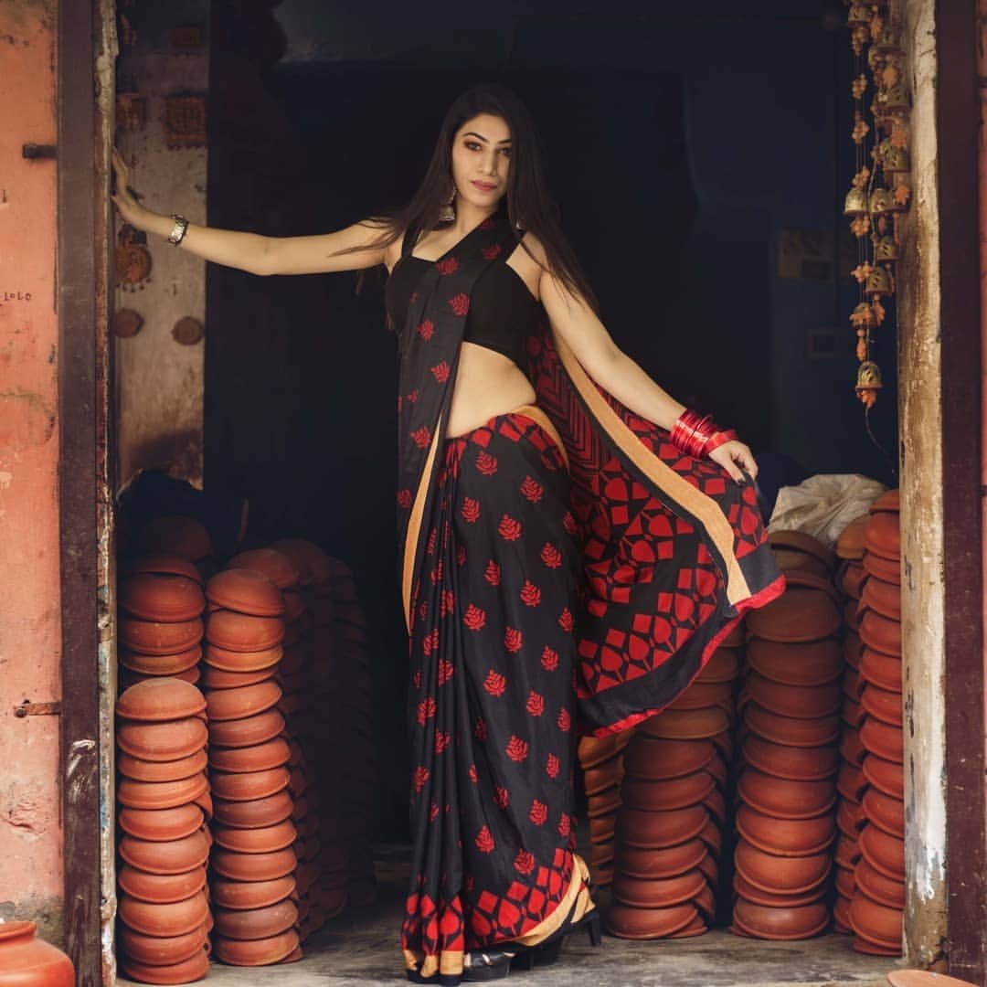 Presetly_'s tweet photo. Rose gold Lightroom presets
.
.
#presetly #indianwoman #lightroompresets 
.
https://t.co/hO3nTPFL4f https://t.co/Gk5knoqicz