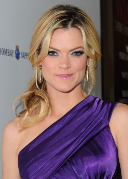 Happy Birthday to Missi Pyle.
(November 16, 1972) 