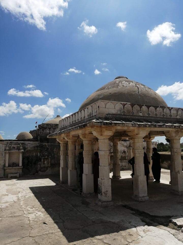 I Basically Belongs to Village #GoriMander, Taluka #Nangerparkar District #Tharparkar.
This is the Beautiful #JenTemple in my Village, Every Hindu's, Muslims &amp; Others Communities Worship it.