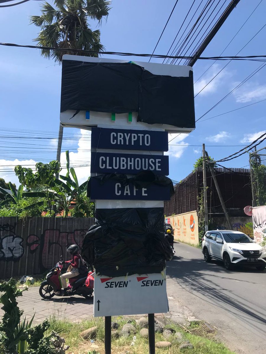 Keep buidling. Crypto. Clubhouse. Cafe. T-Hub Bali. @Tokocrypto  @tkobytokocrypto #BUIDLCrypto #BUIDLing