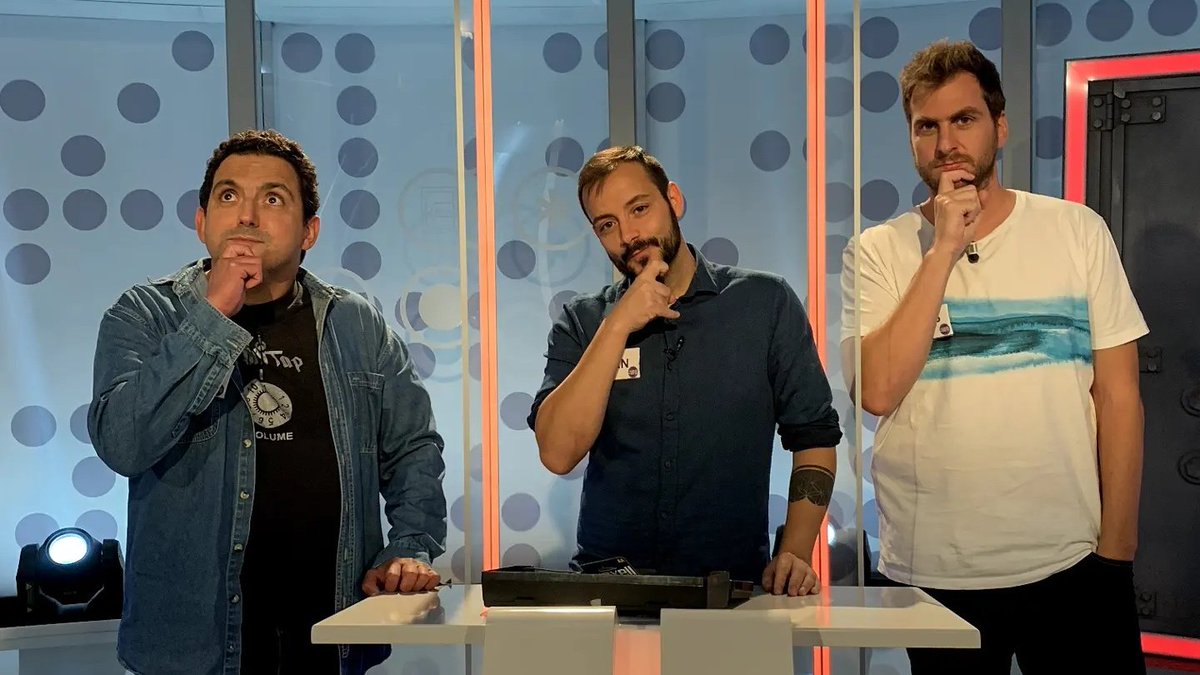 YoSeMediapro's tweet photo. Ja jo heu vist, els estimats #BossesVermelles no han pogut seguir aquesta setmana. Les portes del #JoEnSéMésIB3 queden obertes per al futur, estimats ♥️
Aquesta setmana, ja ho heu pogut veure, ho passarem genial amb els #Butlers, els #Germans i els #FideusDeVermar 🔥 https://t.co/mWgyabz7ru