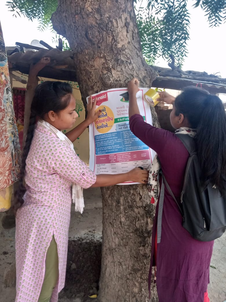 psushila92's tweet photo. #ActForScholarship
For post-matric scholarship, the income slab of SC\ST and Minorities community families should be increased from 2 lakhs to 5 lakhs. https://t.co/Iznh4nA5pV