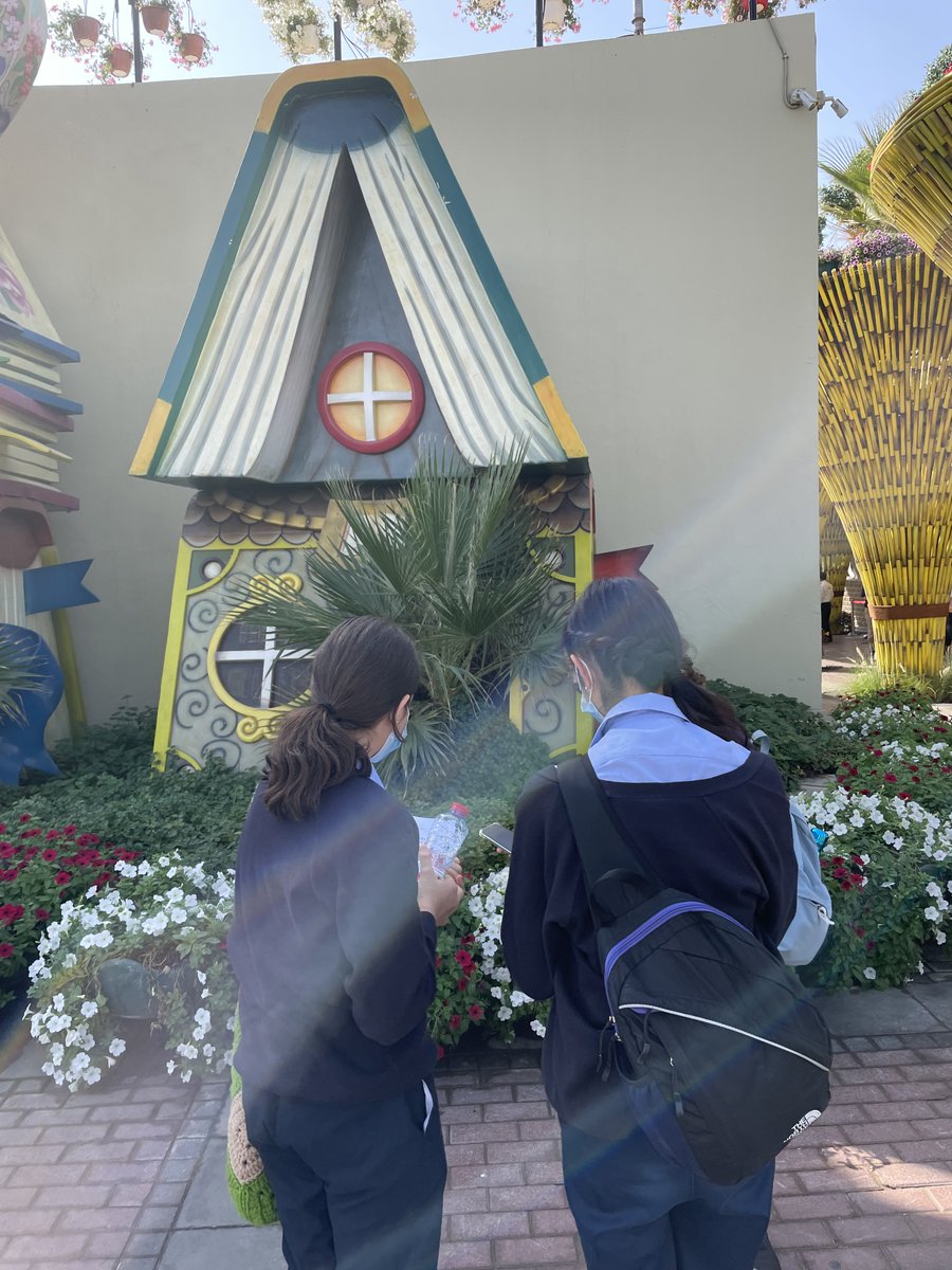 AISsharjah's tweet photo. Our #AISGrade8 have been learning about area, parameters and volumes of various shapes in mathematics. Yesterday they had an opportunity to go on an excursion to @MiracleGardenAE and put their learning in practice. #AISJrSecondary #AISMaths https://t.co/nkgTRF5uCz