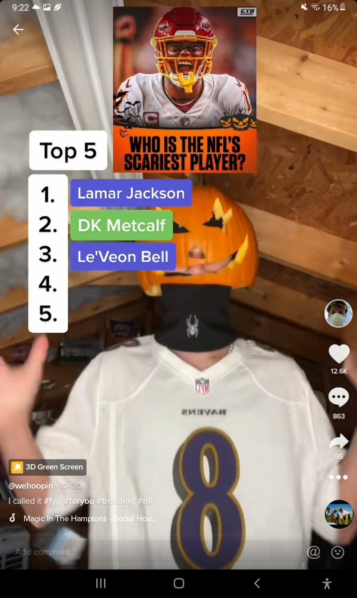 yoboydyl's tweet photo. Tellin my kids this was Lamar jackson😹😹@wehoopin https://t.co/0rz9mbZYKX