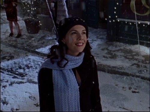 a90strend's tweet photo. “i still remember the first fall of snow &amp; how it glistened as it fell, i remember it all too well” https://t.co/5aUIIdWquV
