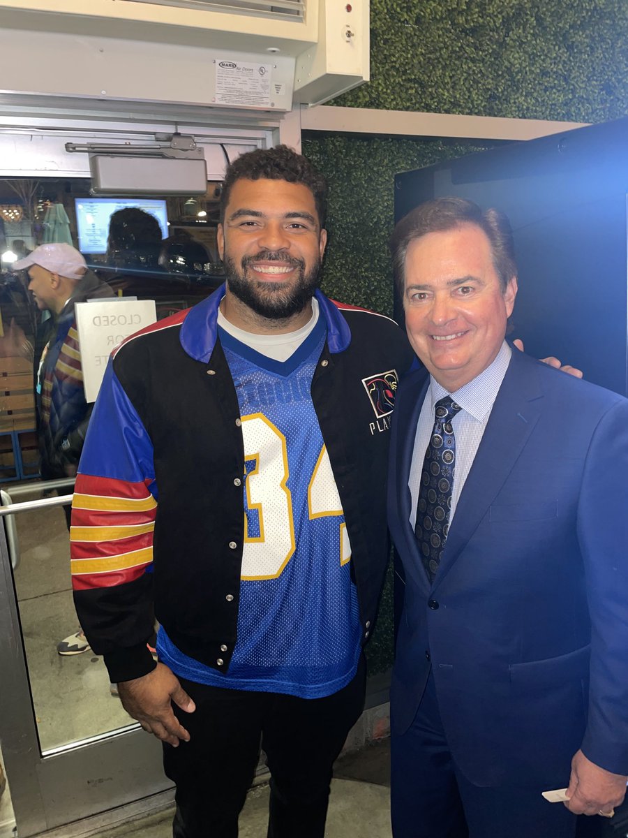 KDPomp's tweet photo. Great night with a great player AND person @CamHeyward continues to raise money and lend a helping hand with so many local charities 👏👏👏. @97HeywardHouse #CoupDeVille https://t.co/tf0xfRSrSX