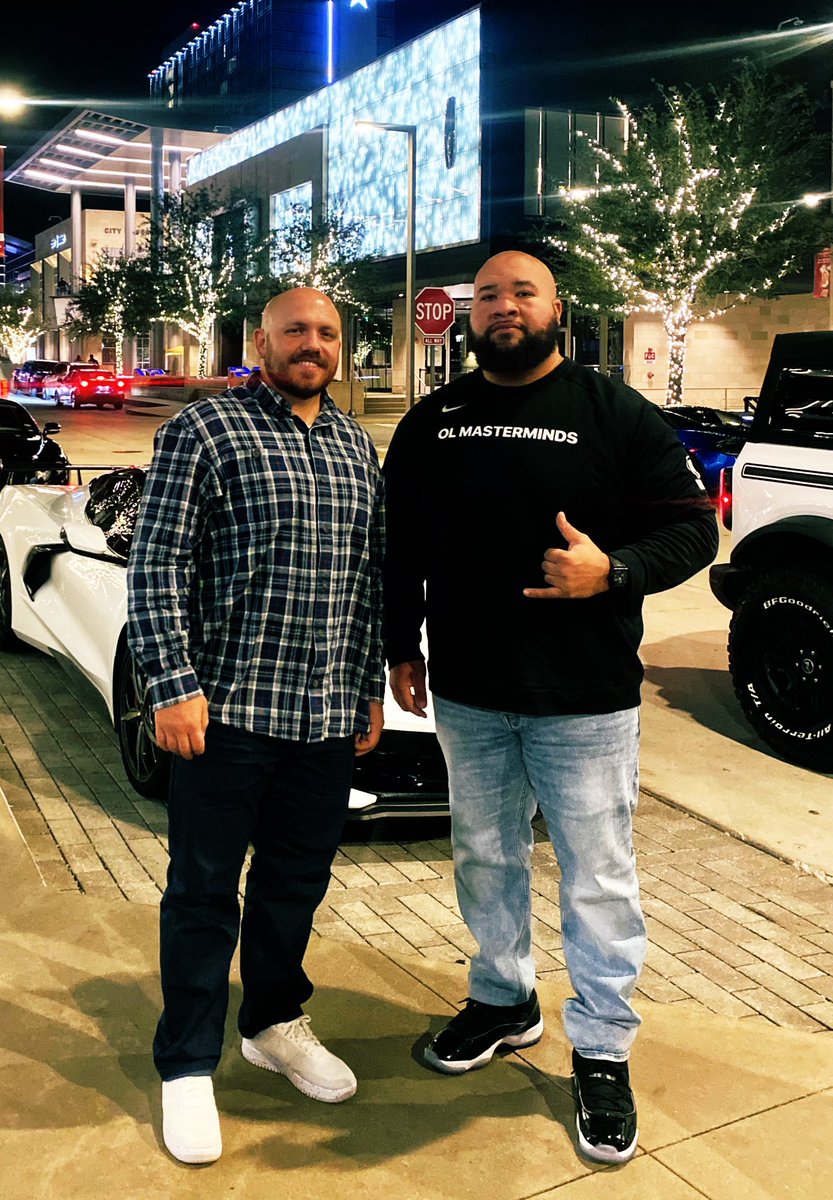 Good time catching up with my boy! A couple dudes from Lumberjack Iron University! @HSUJacks #DrewPetersen