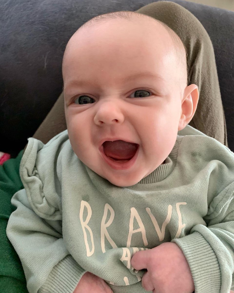 des_knupp's tweet photo. Obsessed with being their momma💕 https://t.co/jM8ryHkxXH