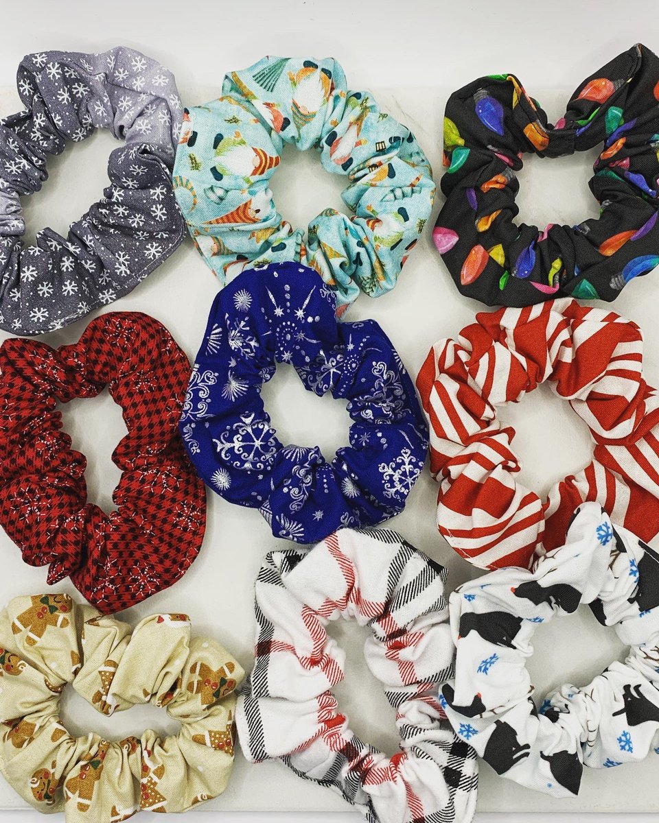 sew3generations's tweet photo. Here you have it! All of these new Christmas scrunchies are up on Etsy ! https://t.co/ritGed9J6Q